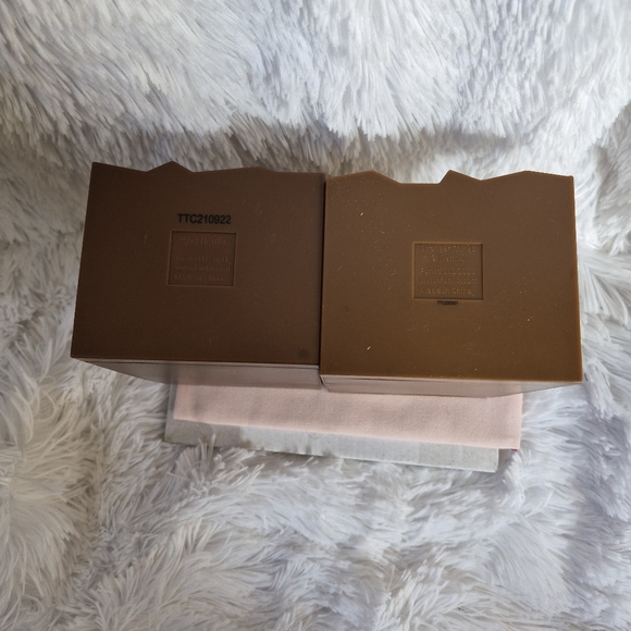 Stranger Things Eleven and Hopper Funko Pops with Background - Picture 6 of 6